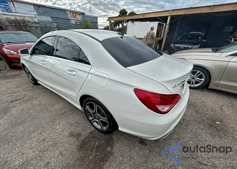 2018 Mercedes-Benz Cla 250 z USA, uszkodzony, nr VIN WDDSJ4EB6JN533472